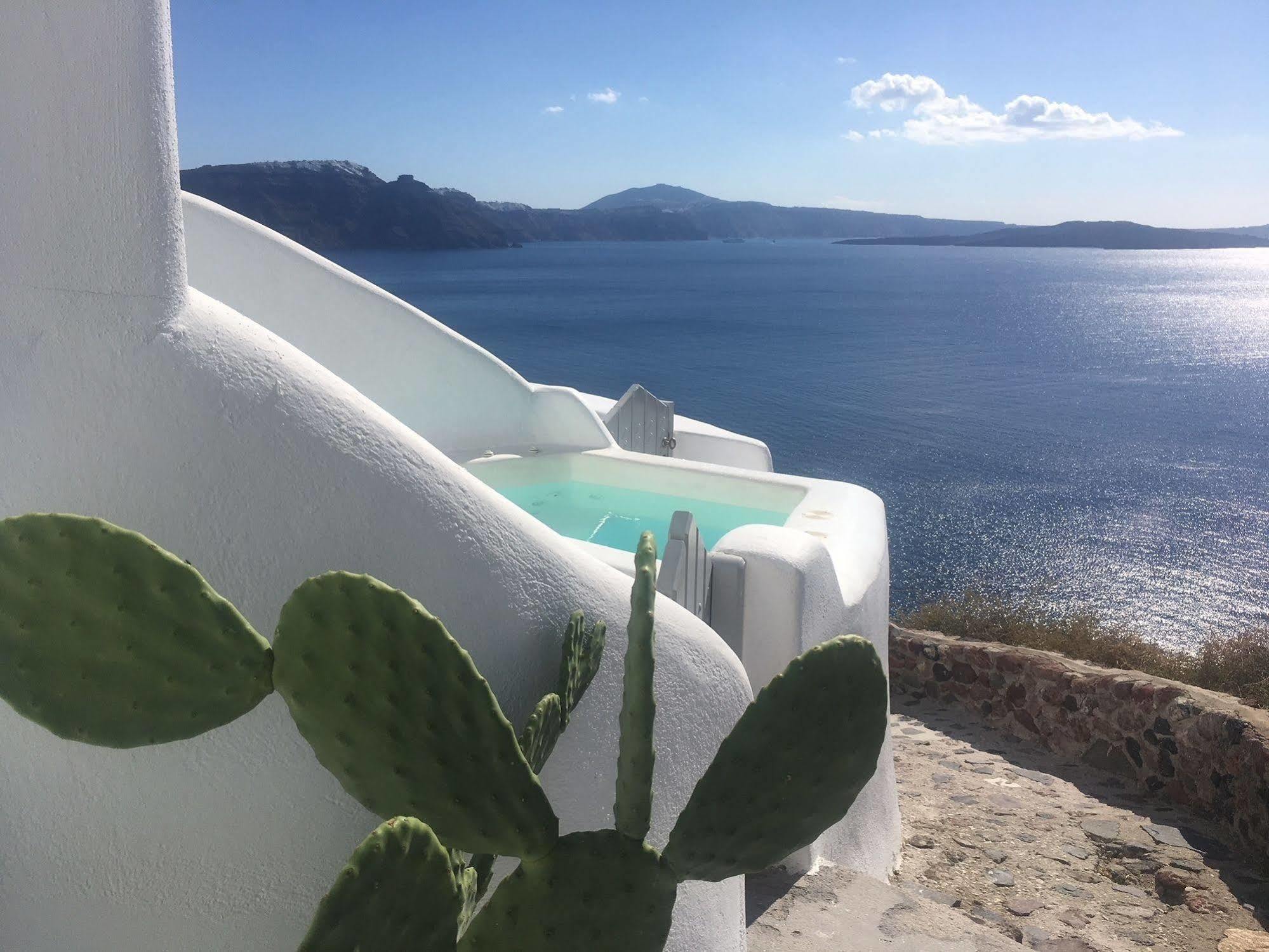 Liakada Oia Suites Eksteriør bilde